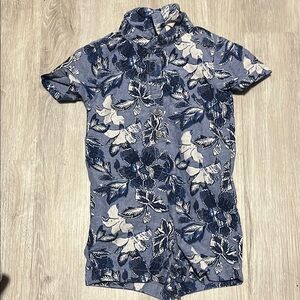 4/$30 Blue and White Casual Button Down Shirt with Tropical Print